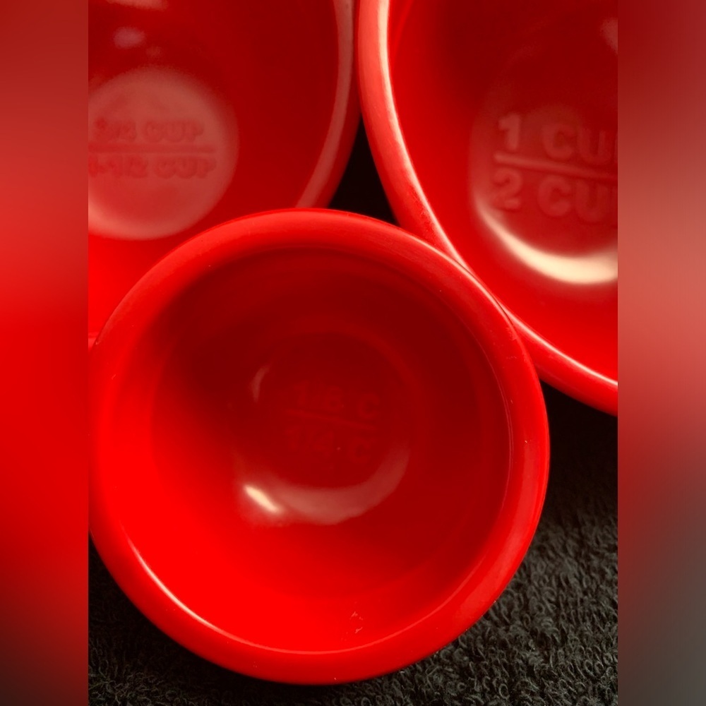 NWOT Red Melamine Nesting Measuring Bowls, Set of 5, 1/8 - 2 Cups - Picture 4 of 10